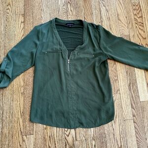 Fortune & Ivy olive green pullover top
